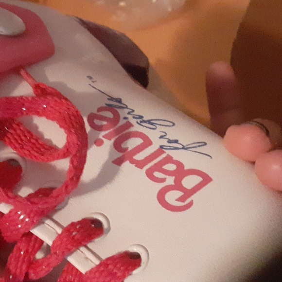 Euc! Barbie ⛸ ⛸ - Picture 5 of 8